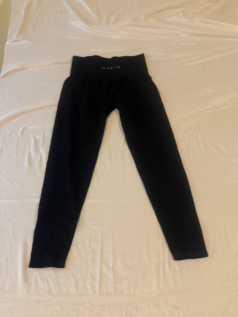 NVGTN Black Seamless Leggings Women’s Medium High Waisted Gym Activewear